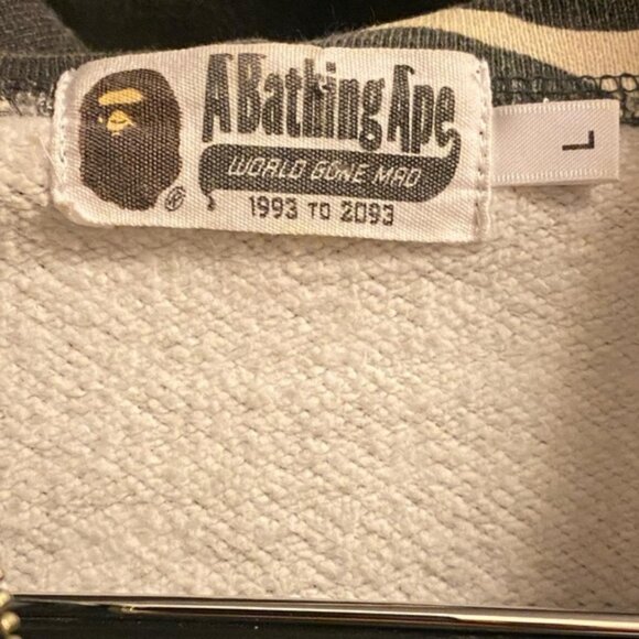 BAPE Glow in the Dark city camo Shark full zip hoodie - Picture 4 of 8